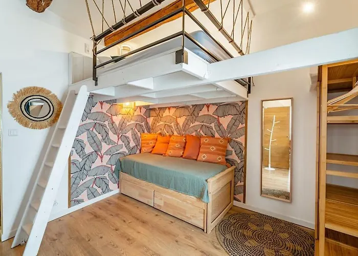 Ciotat Colada Beau Duplex Atypique A 50 M Du Port Classe 3 Etoiles